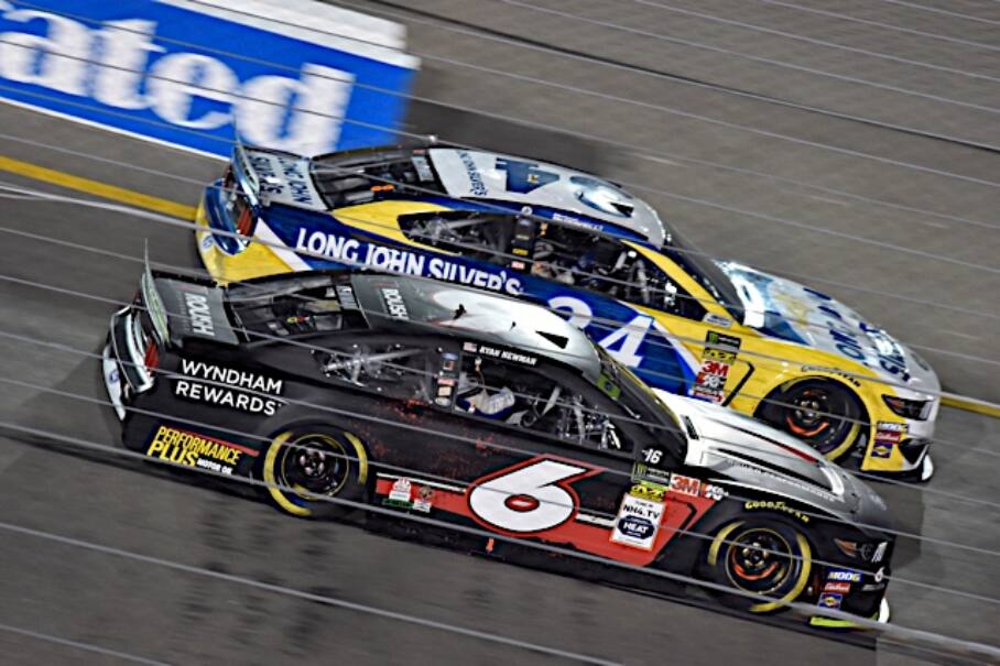 Roush Fenway's Ryan Newman kept his playoff hopes alive with a solid fifth-place run. Roush Fenway's Ryan Newman kept his playoff hopes alive with a solid fifth-place run.